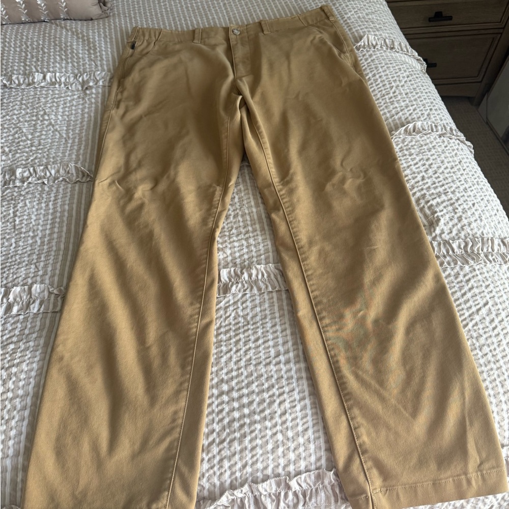 Eddie Bauer Tan Khakis